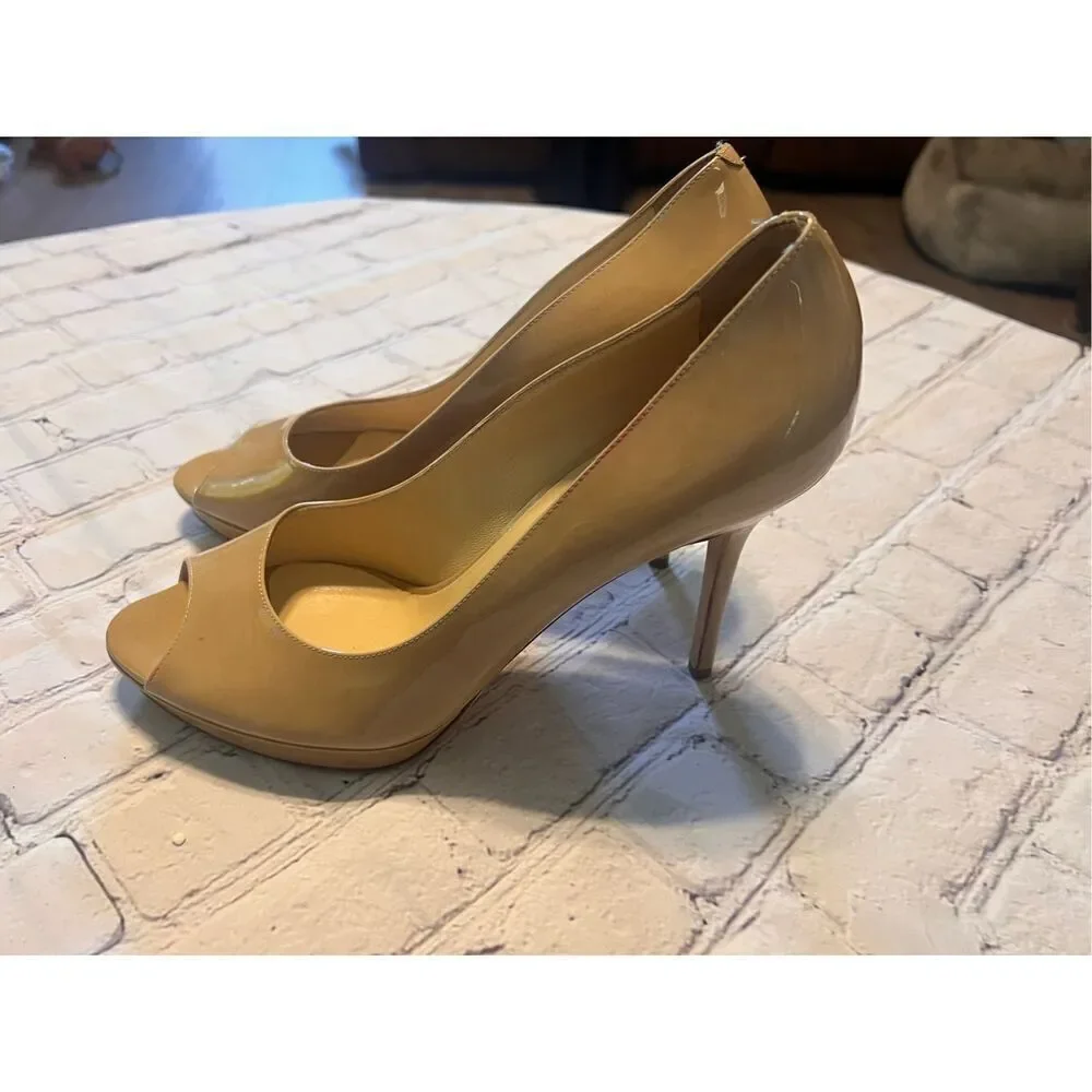 Jimmy Choo Sz 40.5 Open Toe Pump Heels Tan Patent Leather Classic Iconic Formal